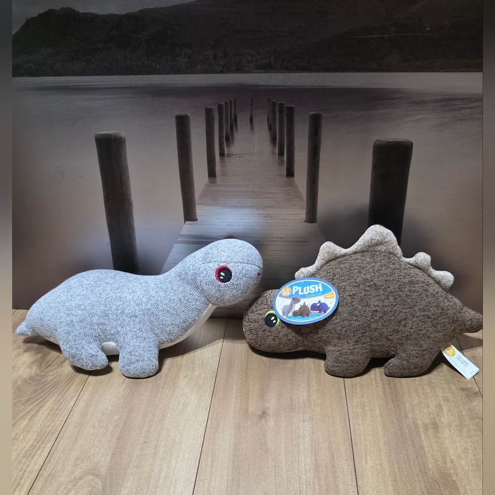 Stegosaurus And Sorapoud